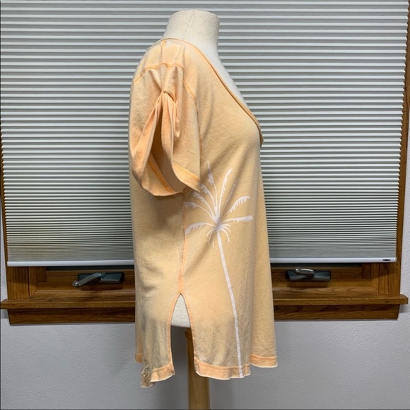 NWT We The Free distressed palm tree T-shirt - Picture 12 of 16